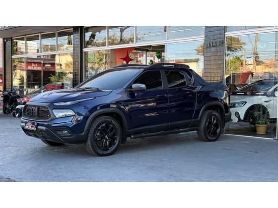 FIAT TORO 2.0 16V TURBO DIESEL ULTRA 4WD AT9 FIAT TORO 2.0 16V TURBO DIESEL ULTRA 4WD AT9